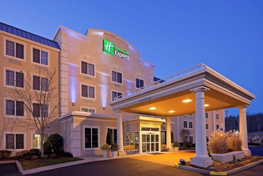 Holiday Inn Express BOSTON-MILFORD by IHG 1