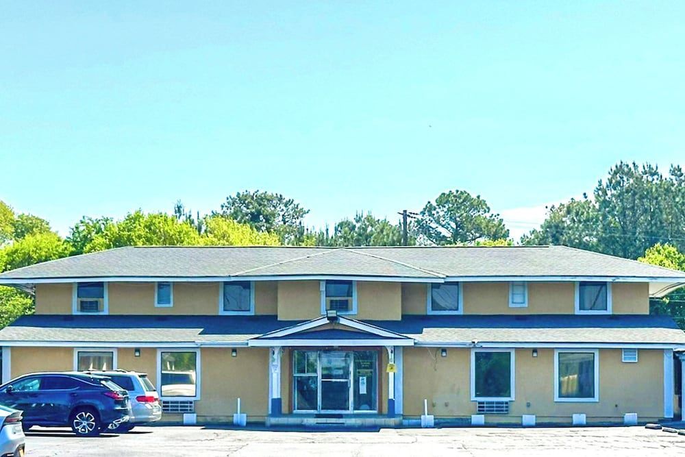 OYO Hotel Jonesboro Near Atlanta Airport 1