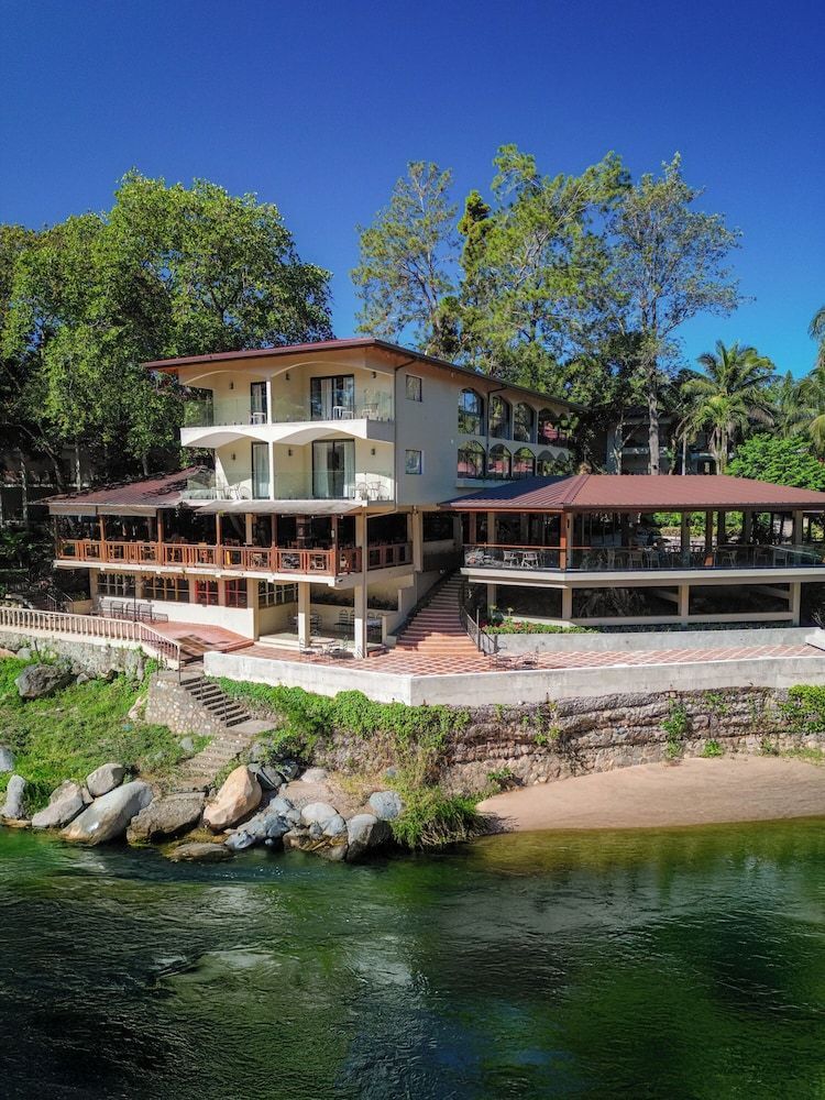 Hotel Gran Jimenoa 1
