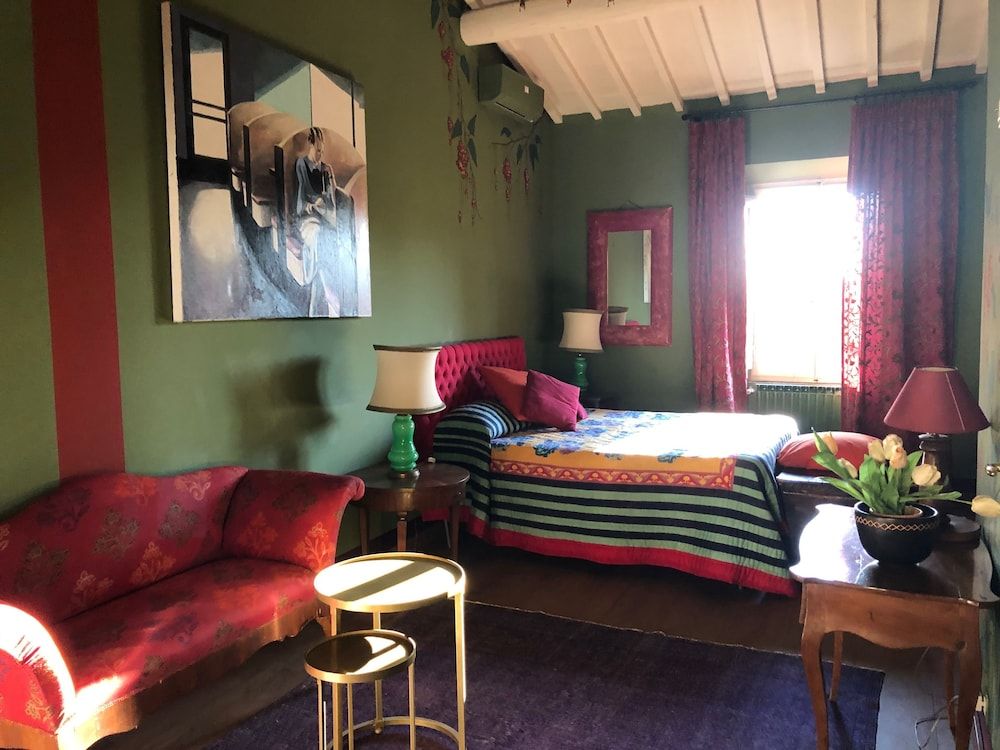 La Striscia Wine Resort 2