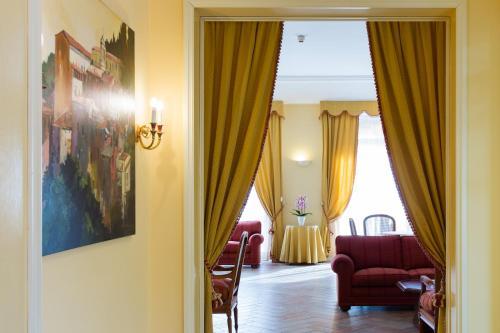 Hotel Tuder 1