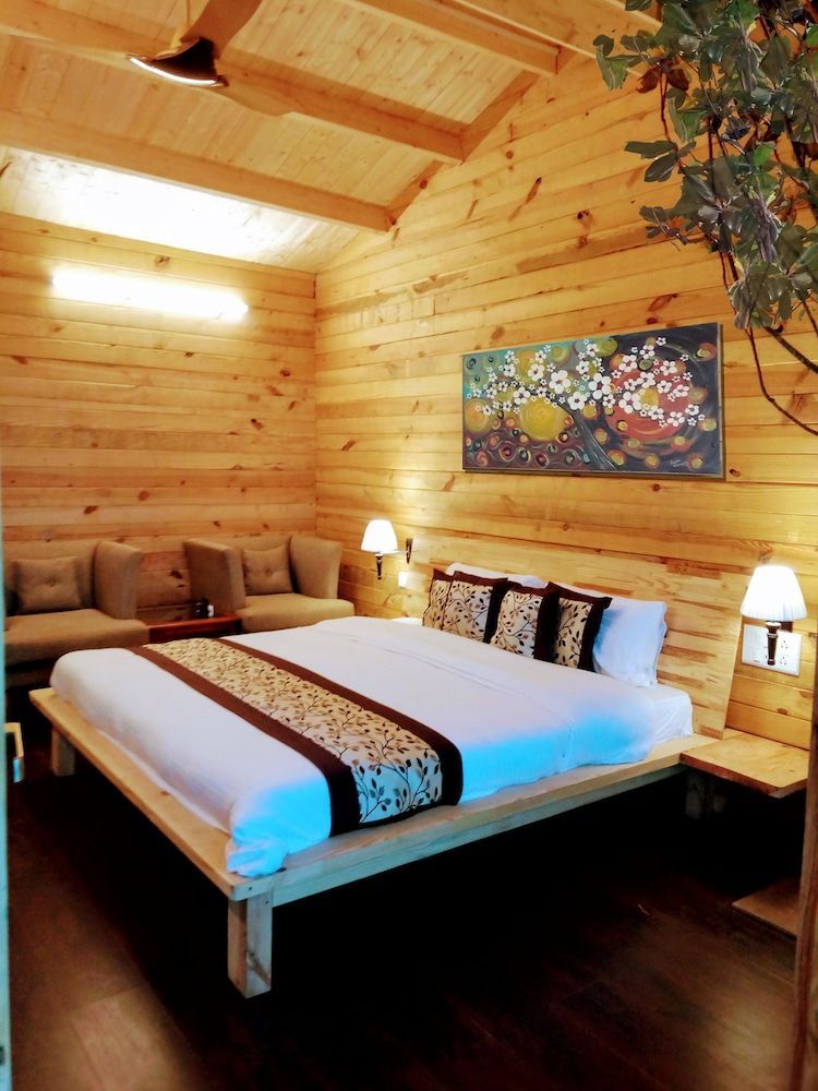 Treehouse Resort 1