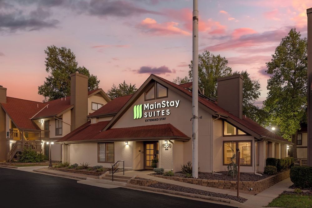 MainStay Suites Springfield South - Battlefield Rd 1