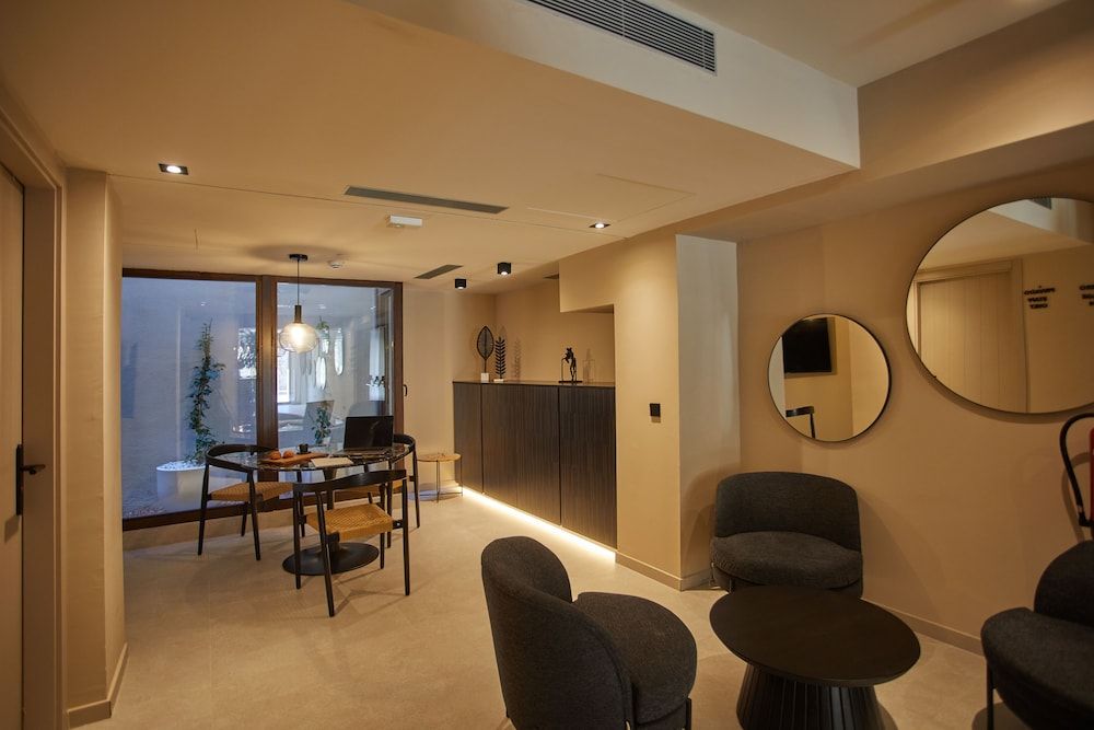 Belle Marivent Boutique Hotel 2