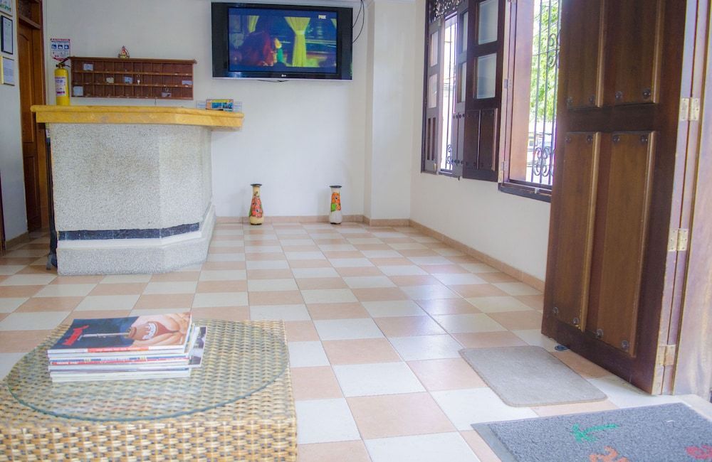 Hostal Solymar 1