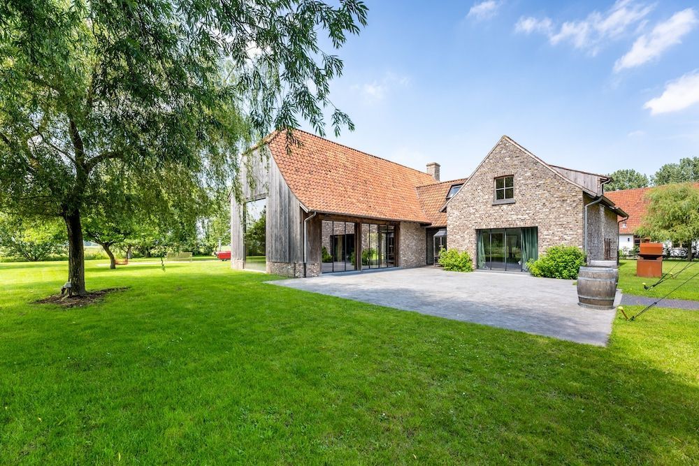 Loweide Lodges & Holiday Homes near Bruges 2
