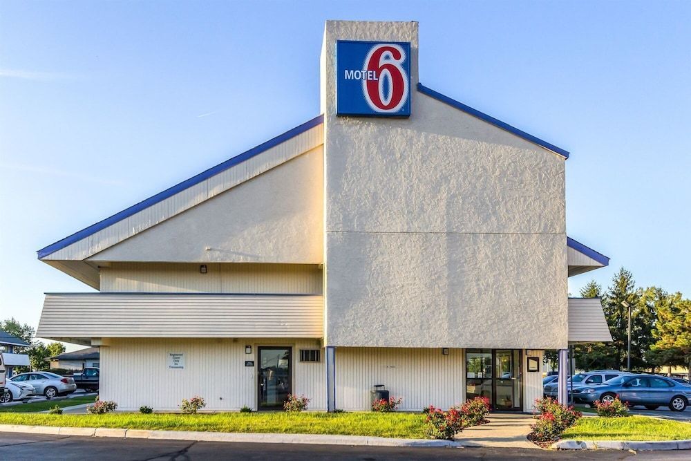 Motel 6-Grove City, OH 1