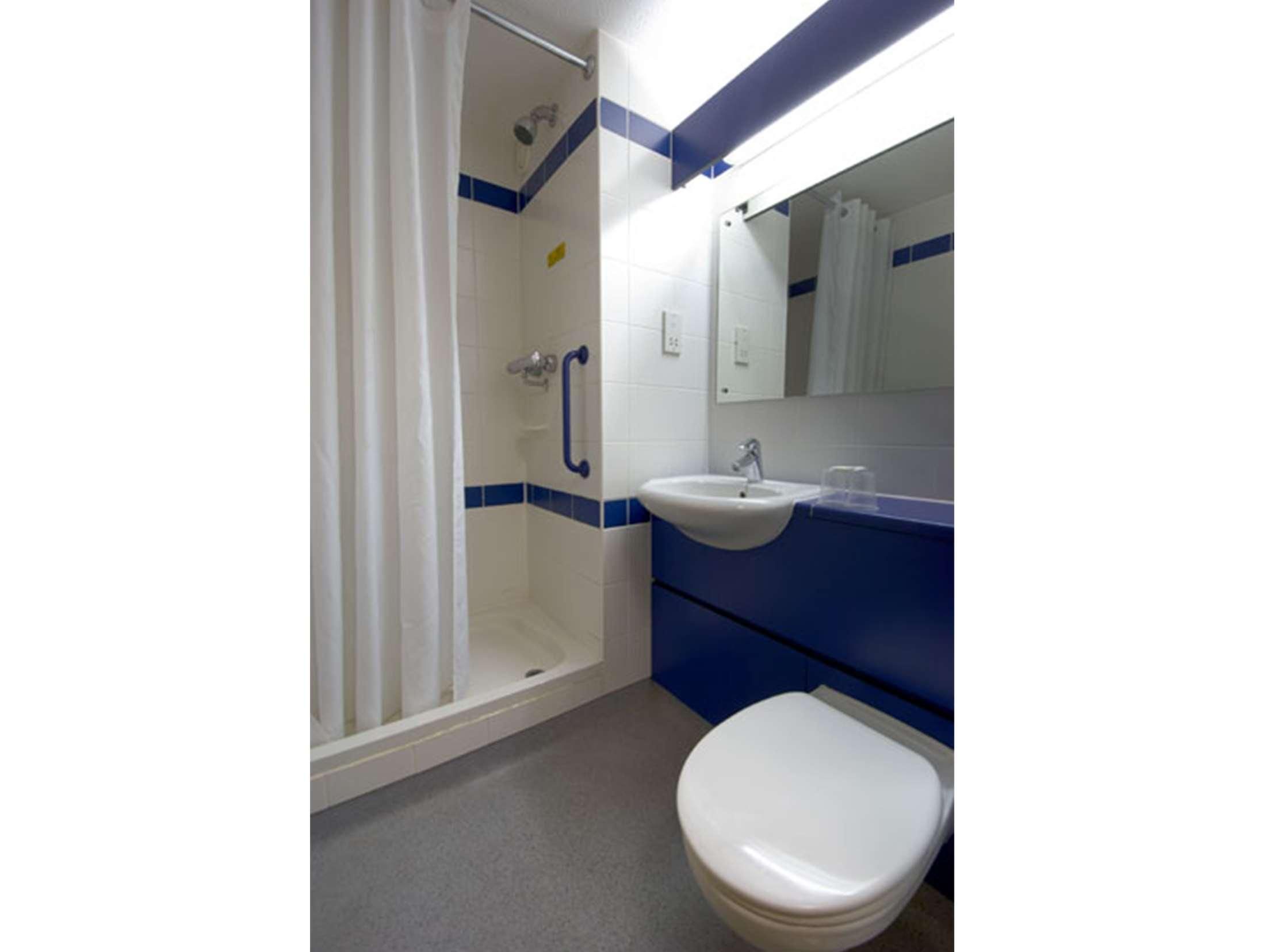 Travelodge Warrington 1