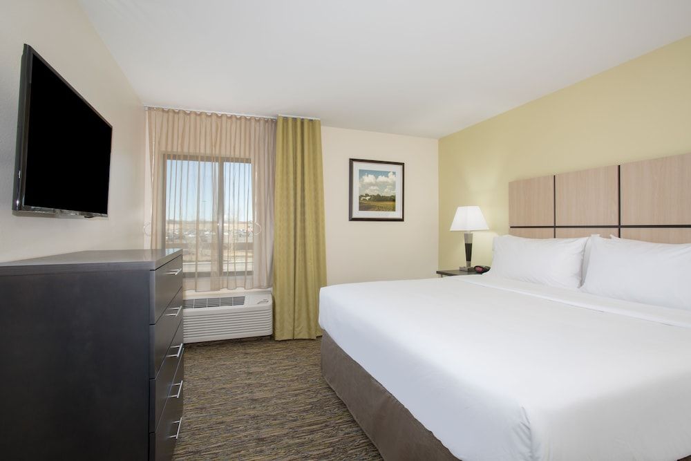 Candlewood Suites PUEBLO by IHG 2