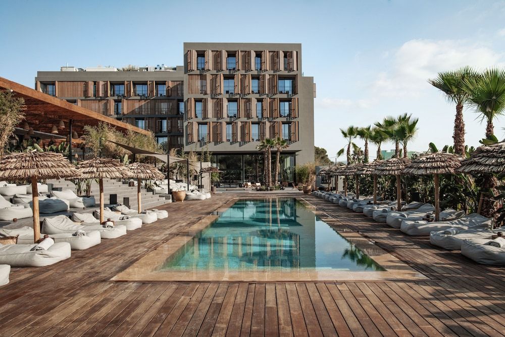 OKU Ibiza 1