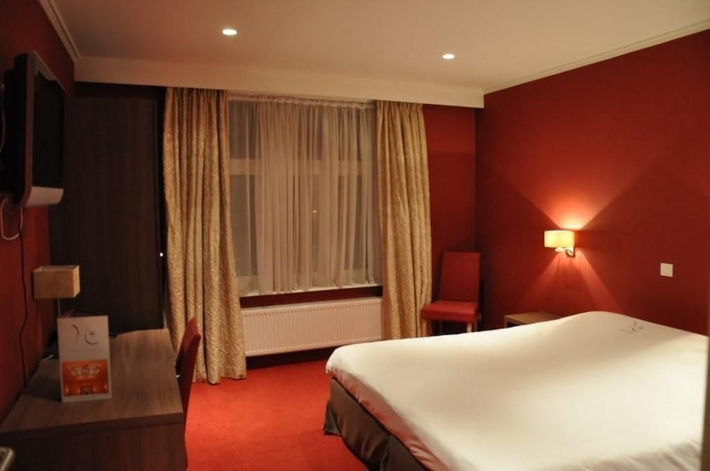 Hotel Louisa 2