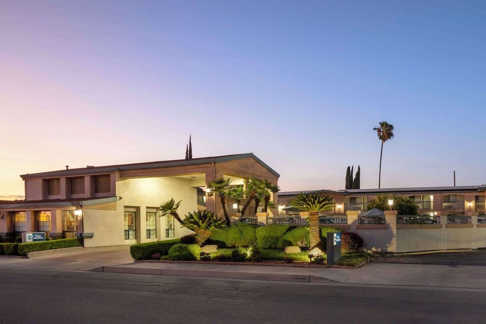 Best Western Inn 1
