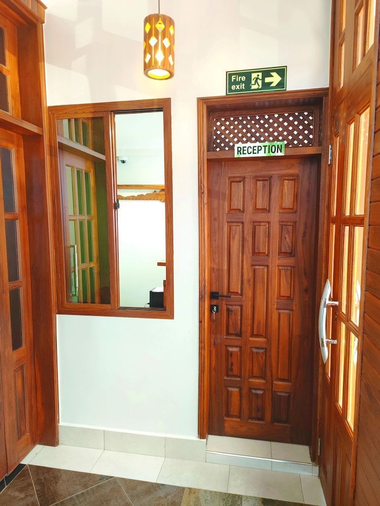 River House Lodge 1
