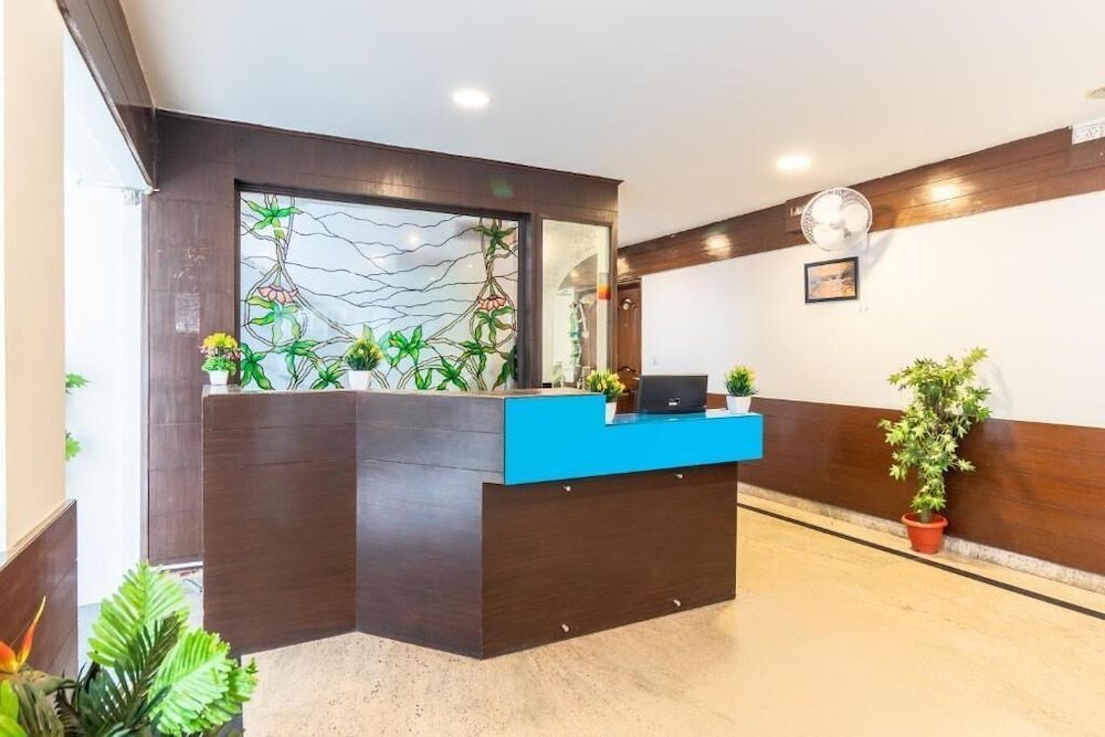 Laavish 7 Hotel 1