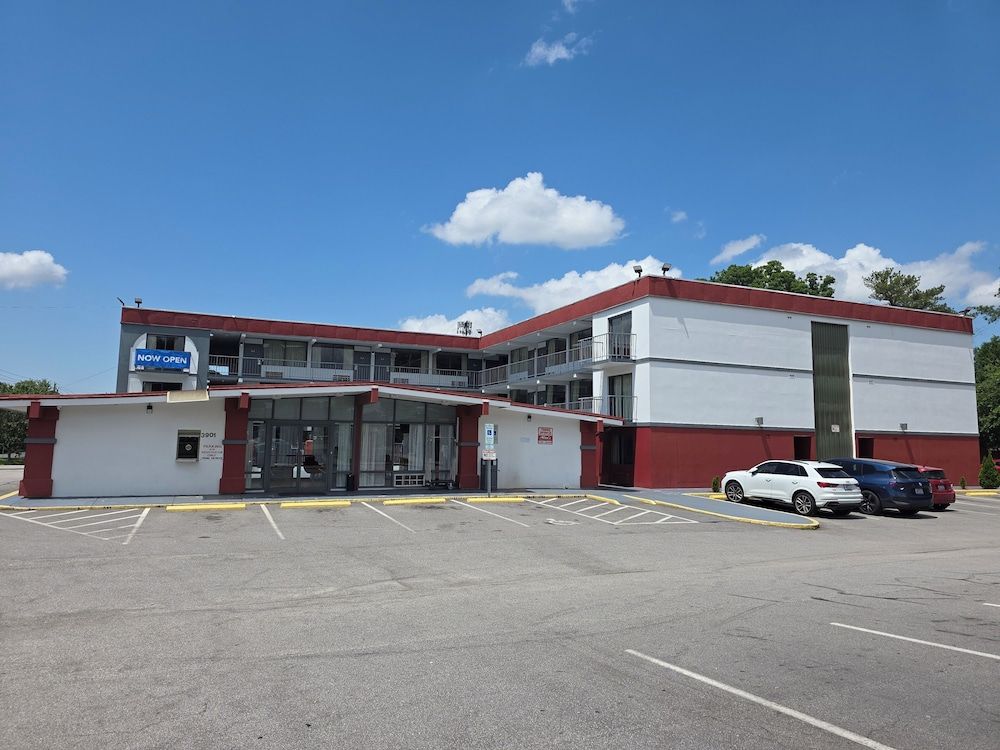 Motel 6 Raleigh, NC – Downtown South 1