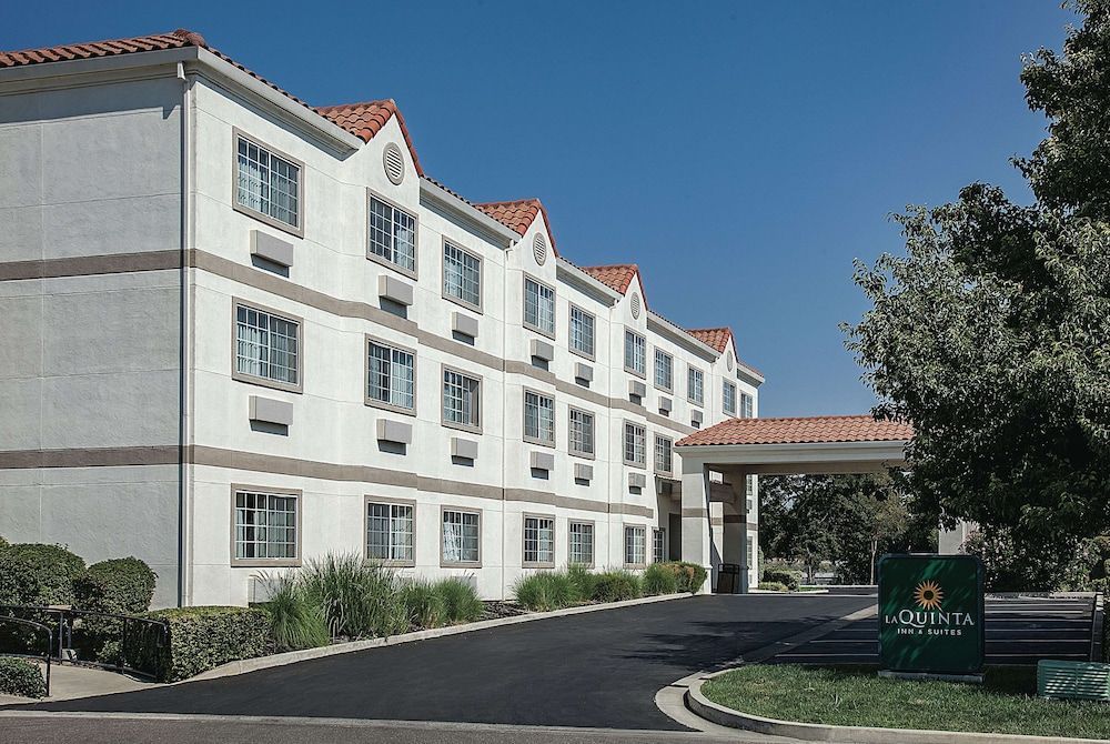 La Quinta by Wyndham Davis 1