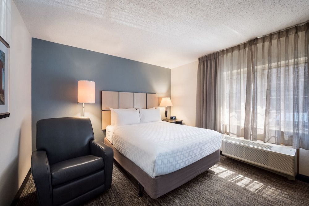 Sonesta Simply Suites Nanuet 2