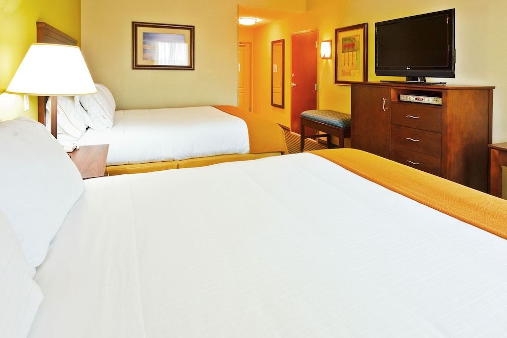 Holiday Inn Express & Suites OOLTEWAH SPRINGS-CHATTANOOGA by IHG 2