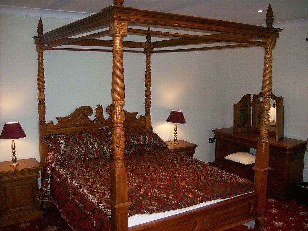 Hunters Lodge Inn 2