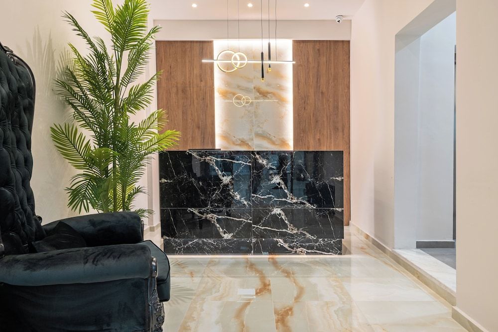 Philia Center Suites 2