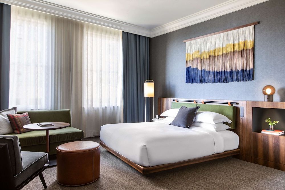 The Alexis Royal Sonesta Hotel Seattle 1