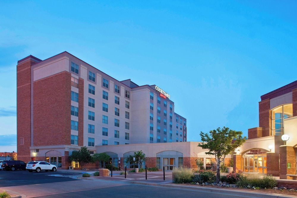 Courtyard by Marriott Pueblo 1