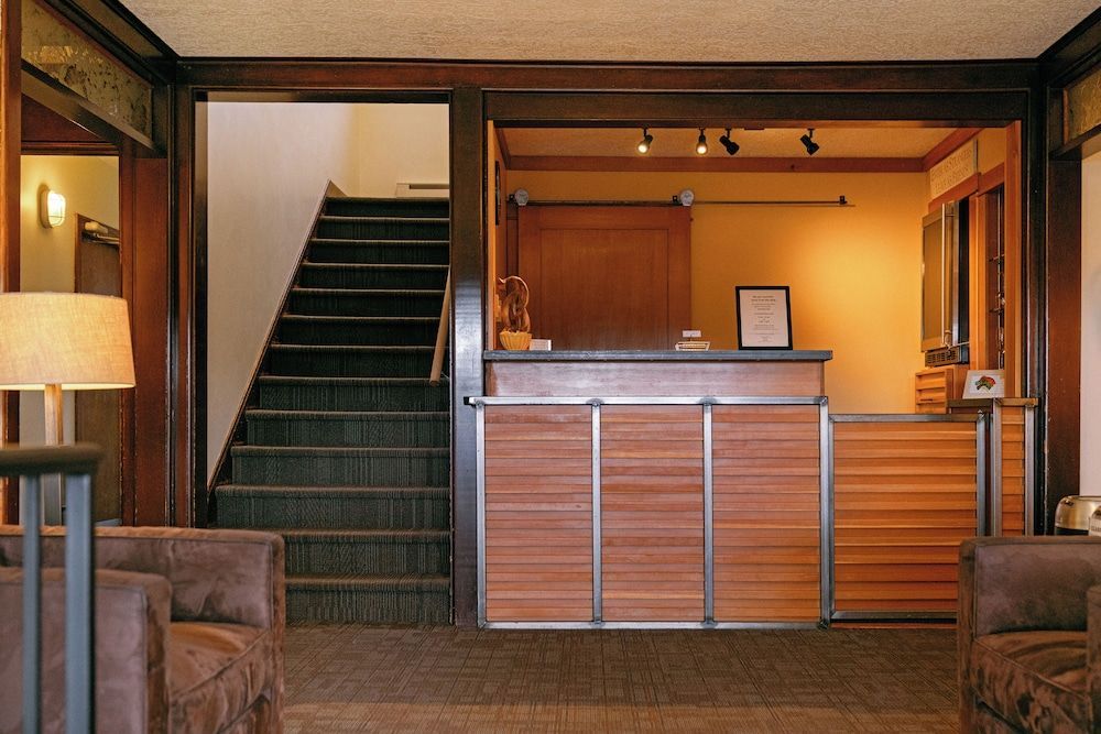 Inn of the White Salmon 2