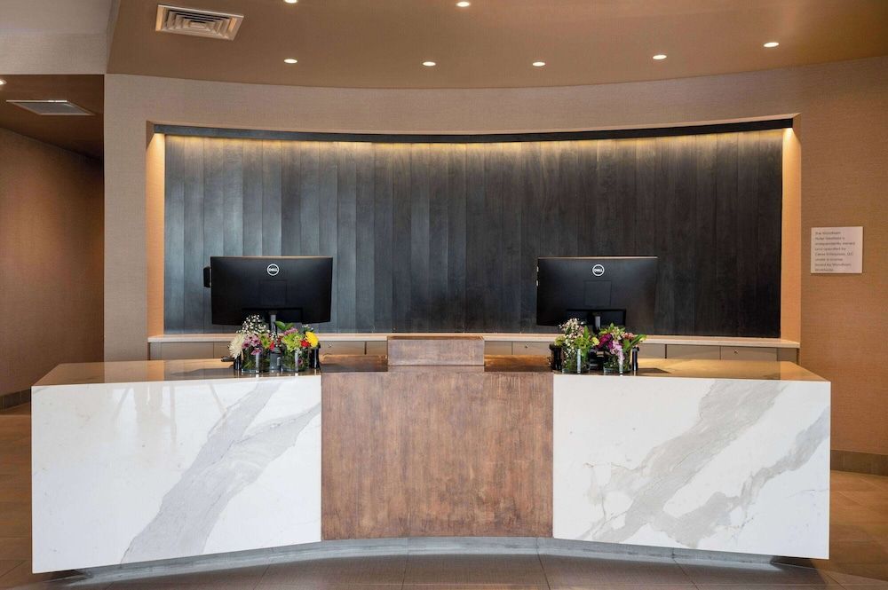 Wyndham Westfield 2