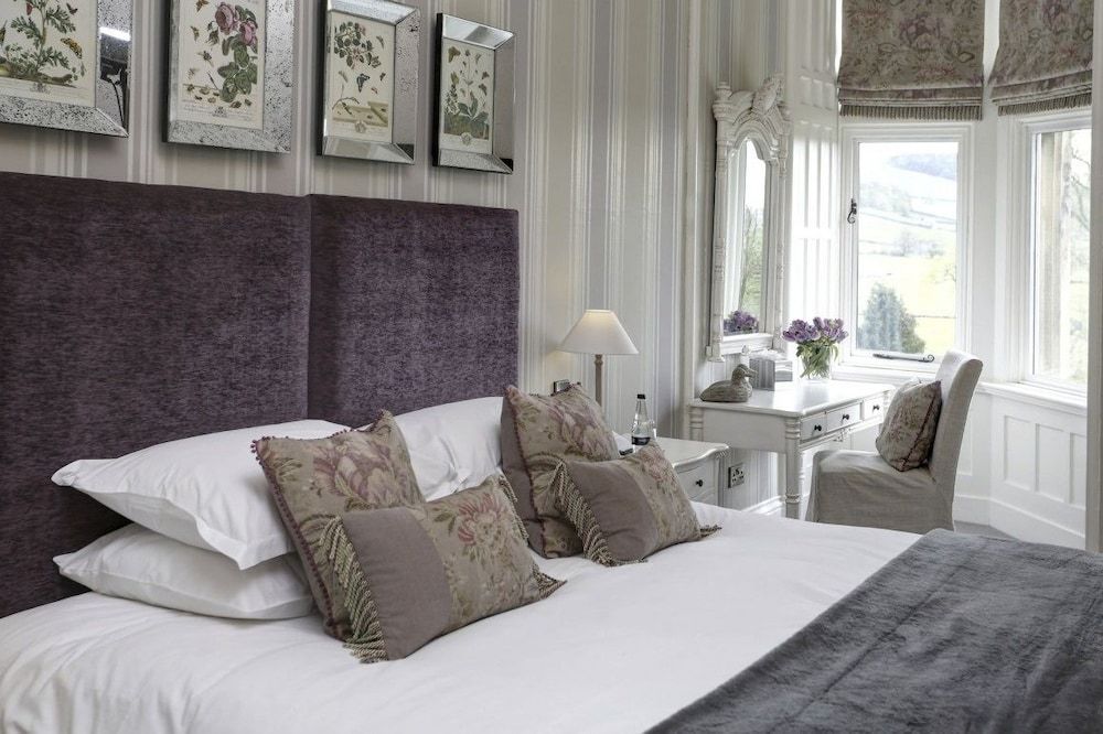 Falcon Manor Hotel 2