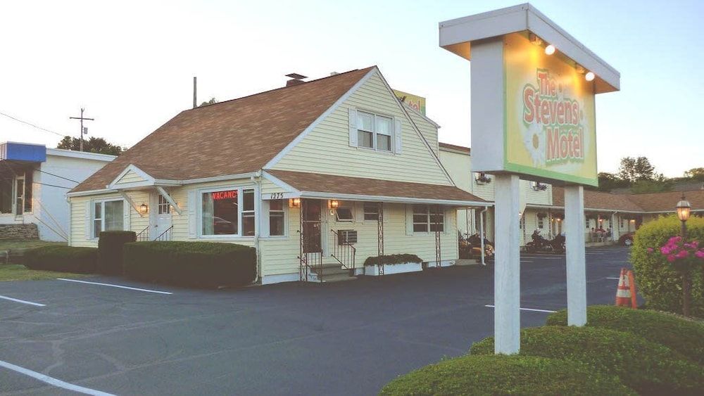 The Stevens Motel 1