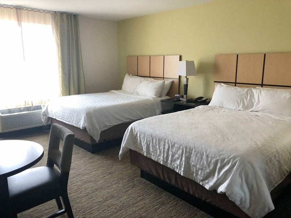 Candlewood Suites MIDLAND SW by IHG 2