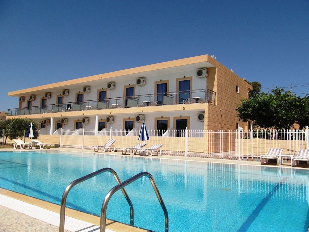 Paraschos Studios Kos 1
