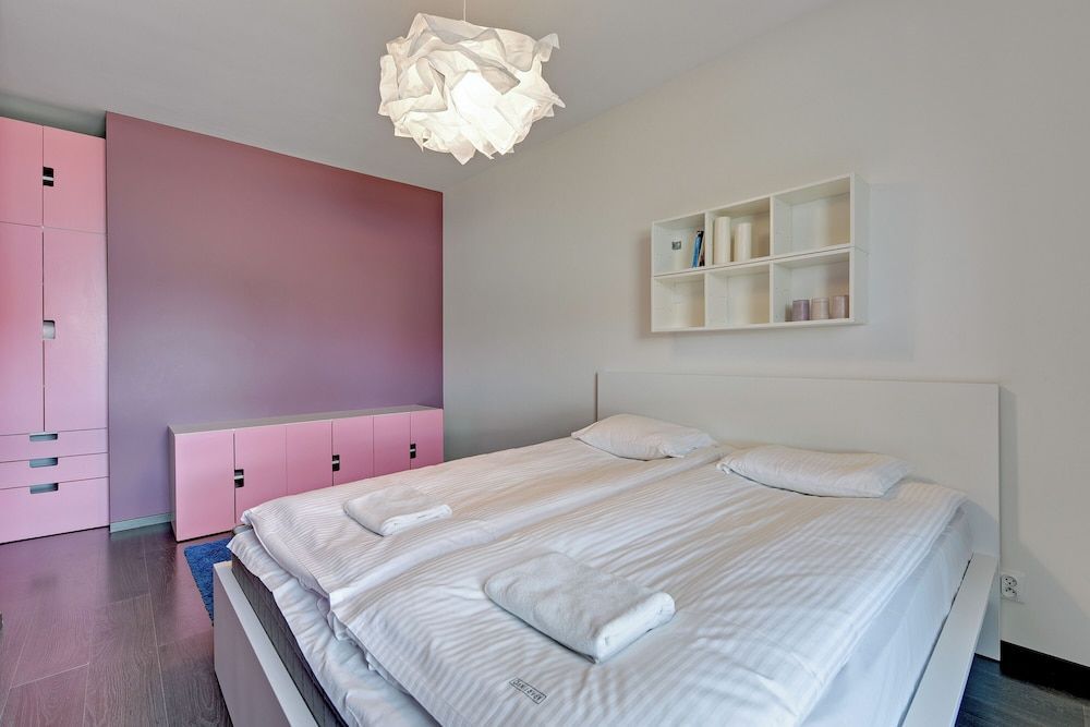 Hallera 165 by Downtown Apartments 2