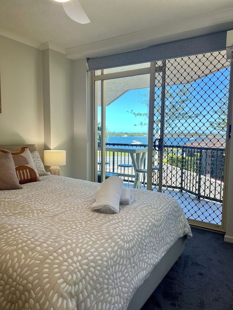 Bayview Beach Holiday Apartments 2