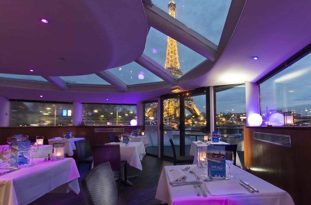 VIP Paris Yacht Hôtel & Spa 1