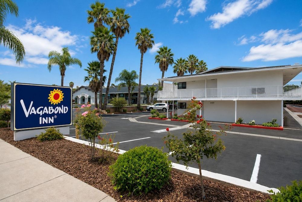 Vagabond Inn Santa Barbara, CA 1