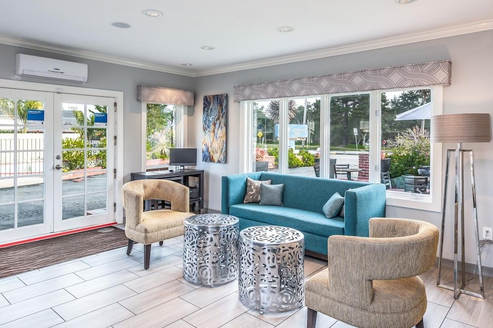 The Inn at 1252 Monterey 2