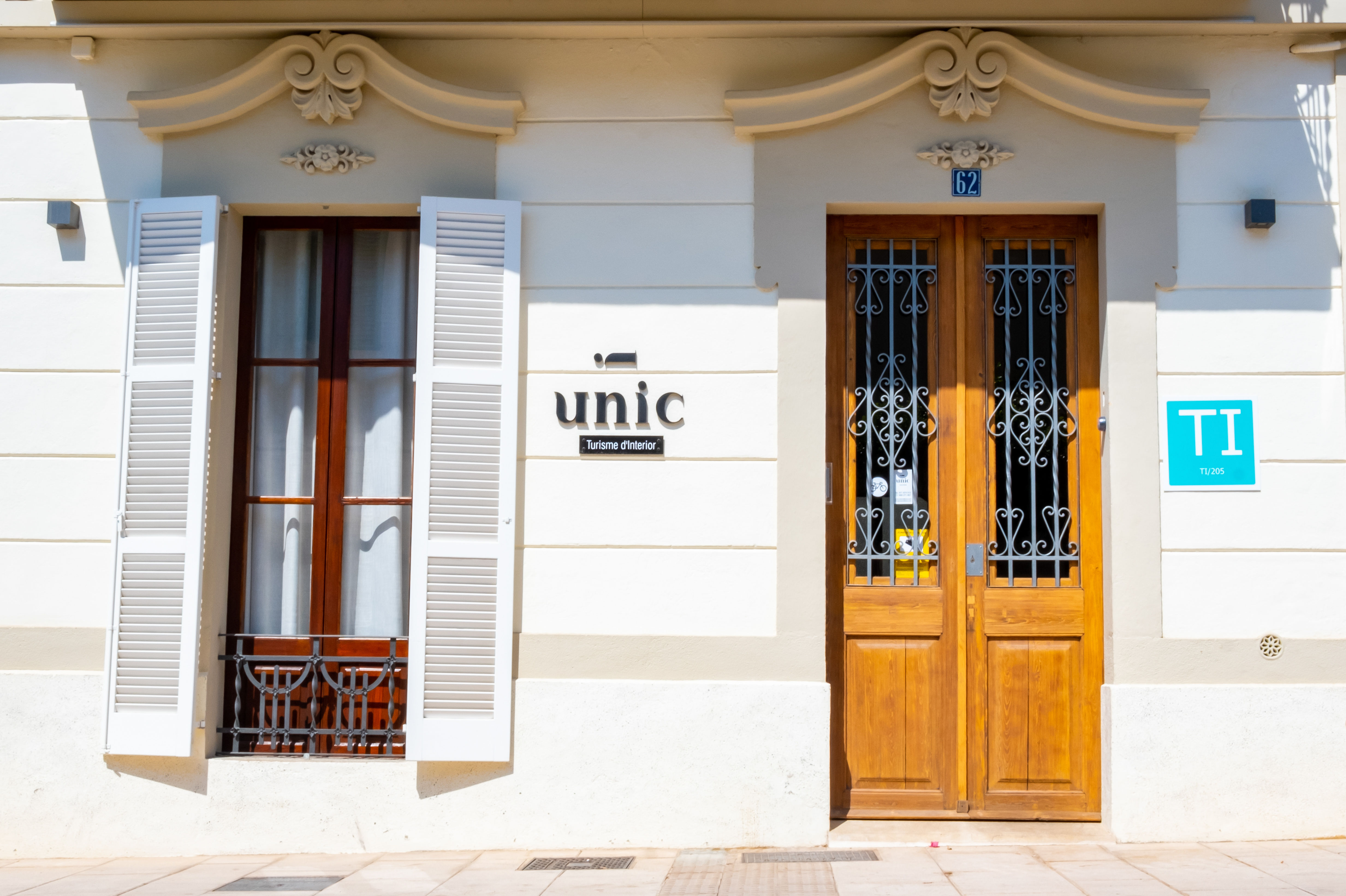 "unic, turisme d'interior" 2