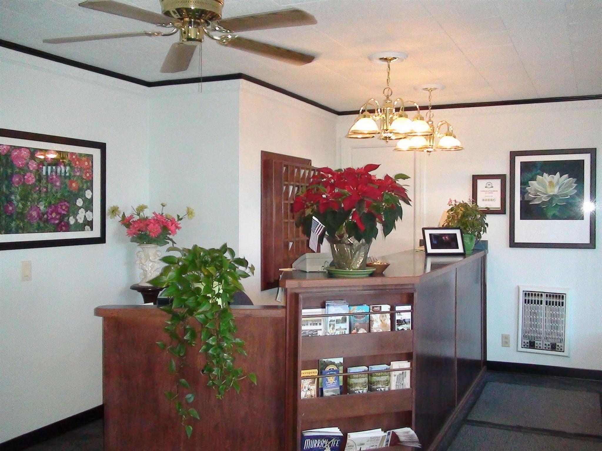 Murray Inn and Art Gallery 1