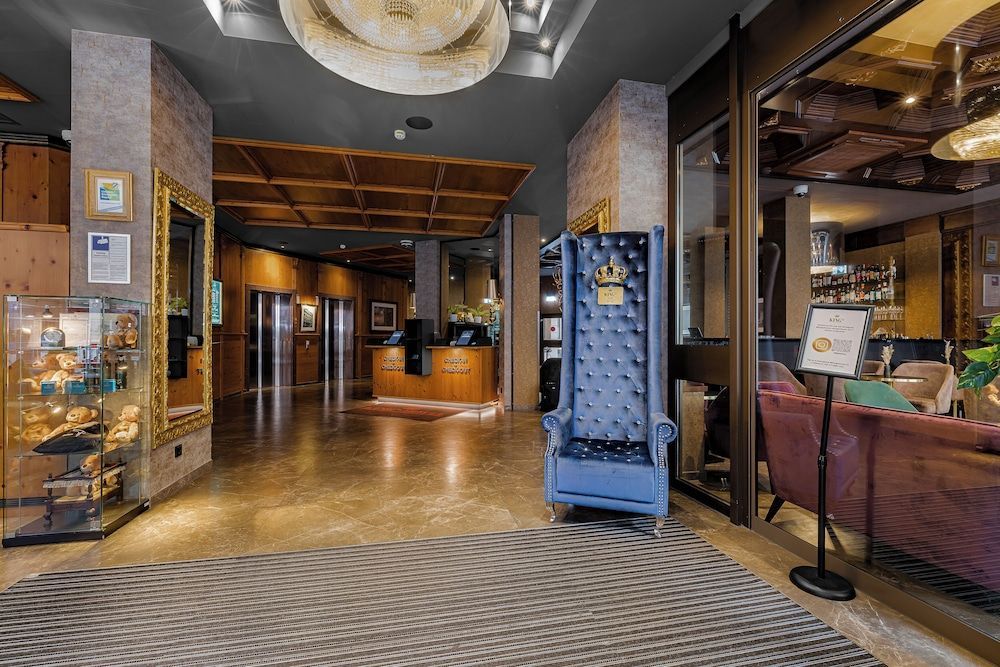 KING's Hotel First 2