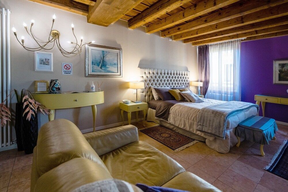 Mazzini Suite 1