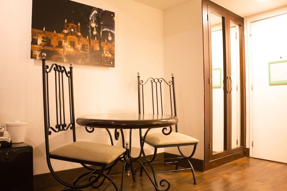Holiday Inn & Suites GUADALAJARA CENTRO HISTORICO by IHG 2