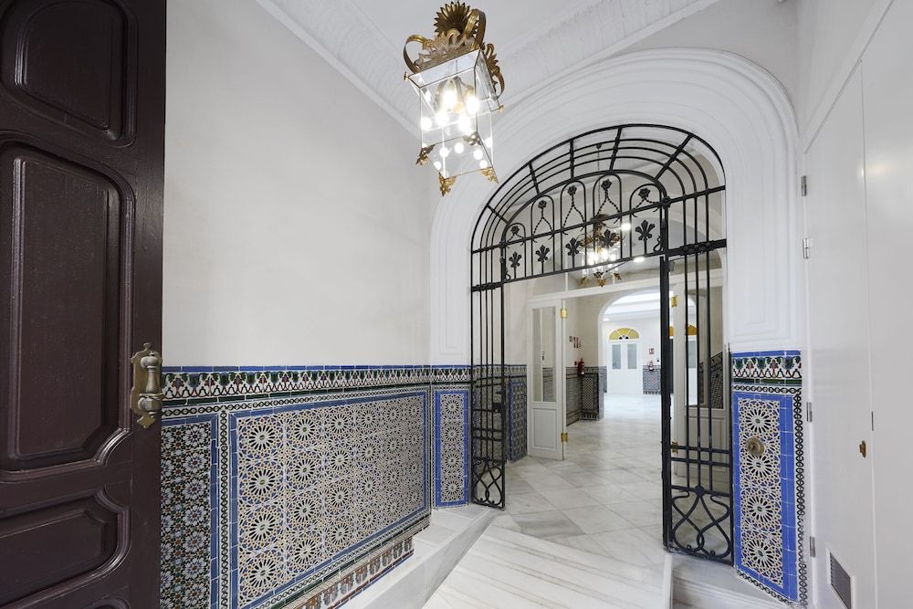 Numa Seville Solea 2