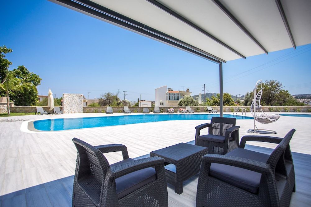 Madison Boutique, Faliraki 1