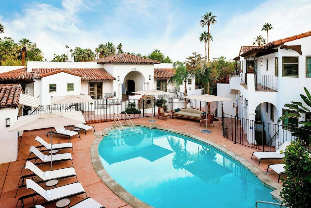 Triada Palm Springs, Autograph Collection 1