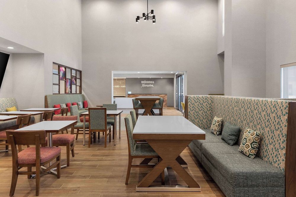Hampton Inn & Suites Orangeville, On 2