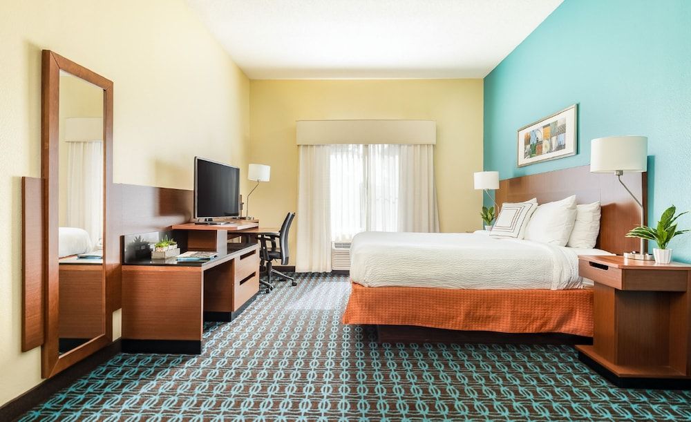 Fairfield Inn Charlotte Northlake 2