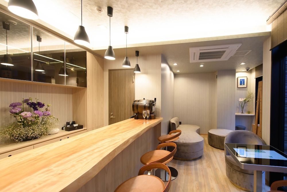SOLA HOTEL 2