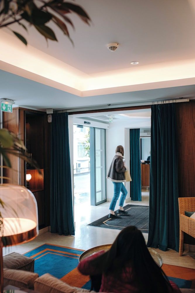 Hotel Eiffel Blomet 2