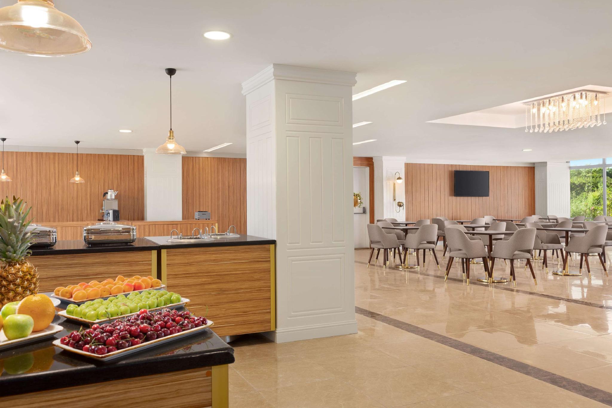Ramada By Wyndham Sile 2
